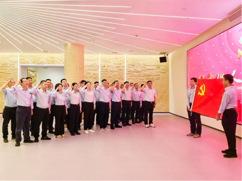 1763026225656018501.png image.png