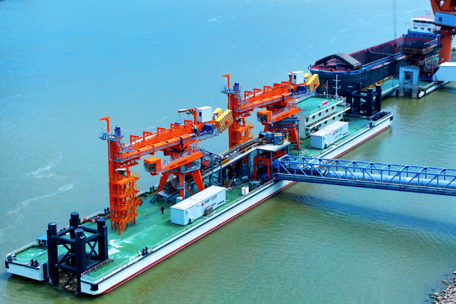 2025年7月28日二期碼頭投入使用